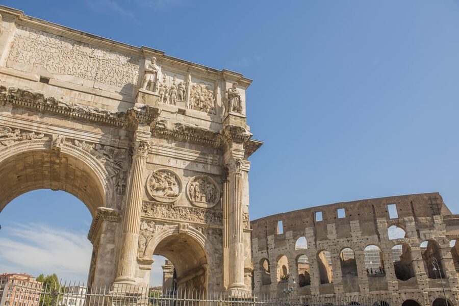 Rome: Colosseum Experience with Host and Audio Guide - What to bring, and what can cause problems at the gate