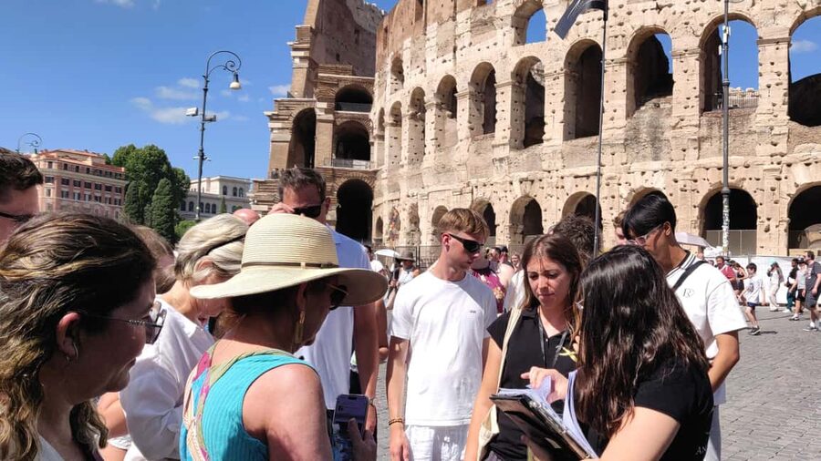 Rome: Colosseum Express Entry with Audio Guide App - Optional upgrades: Arena floor and Undergrounds access