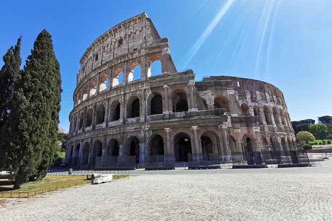 ROME:COLOSSEUM EXPRESS GLADiATOR ARENA SMALL GROUP/PRIVATE TOUR - After your Colosseum walk, you keep exploring on your own