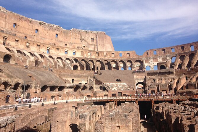 ROME:COLOSSEUM EXPRESS GLADiATOR ARENA SMALL GROUP/PRIVATE TOUR - Your guide experience, from Simona to radio headsets