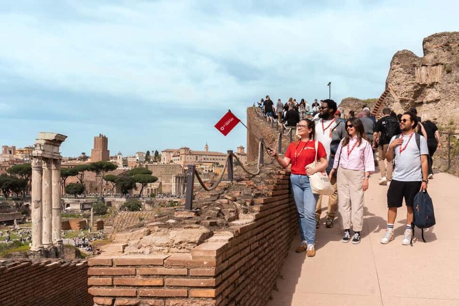 Rome: Colosseum, Forum, and Palatine Tour - Roman Forum guided time: where the stories connect