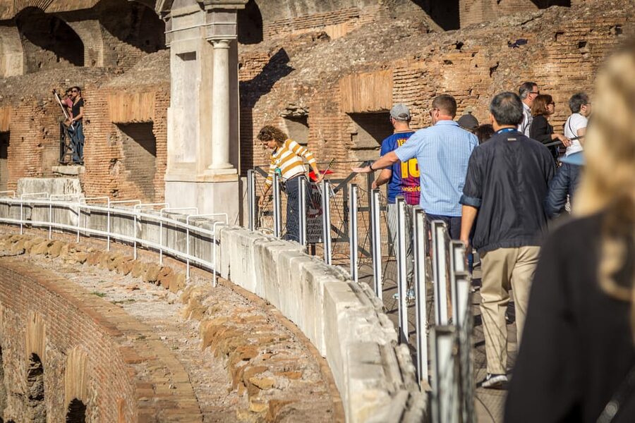 Rome: Colosseum, Forum, & Palatine Hill Entry & Audioguide - Roman Forum: the power center you can explore on your own
