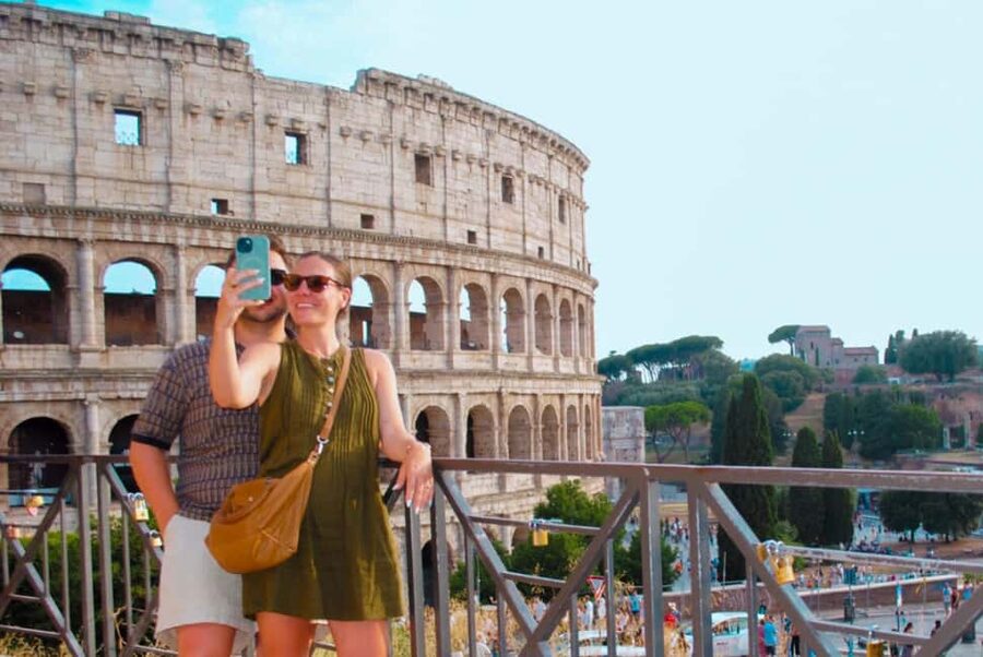 Rome: Colosseum, Forum & Palatine Hosted Entry Experience - Entering the Colosseum with the official audio guide app