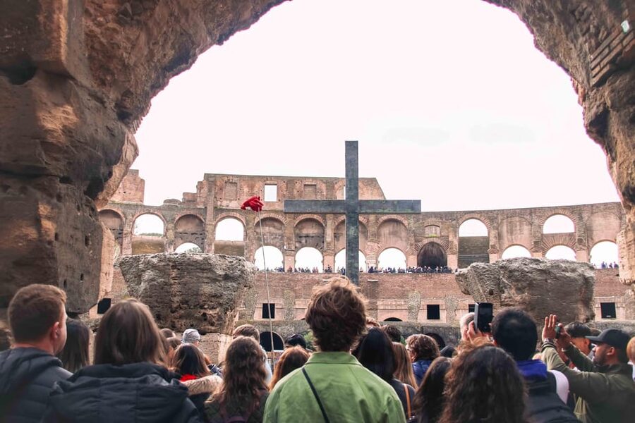 Rome: Colosseum & Forum with Audio Guide App -Optional Arena - Using the POP Guide Audio App: A Simple System That Works Best If You Prep