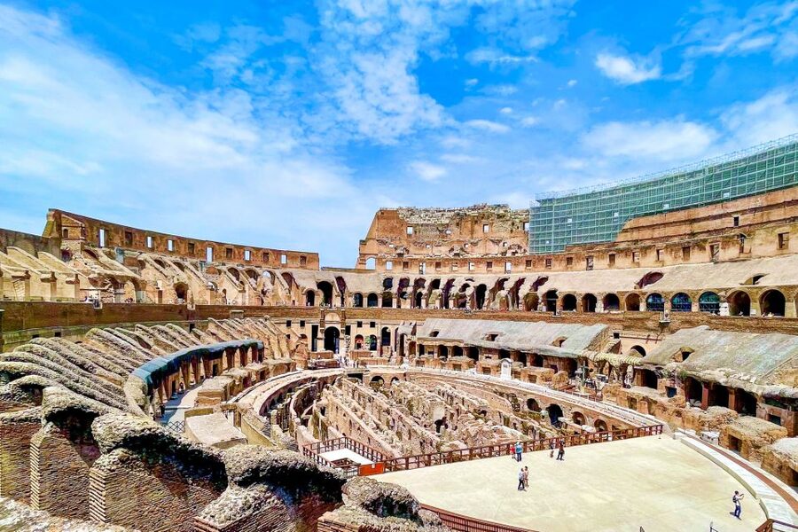Rome: Colosseum, Palatine Hill and Roman Forum Guided Tour - The Guide and Headsets: Why This Tour Often Feels Better Than DIY