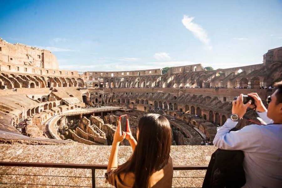 Rome: Colosseum, Palatine & Roman Forum Tour w/Entry Ticket - Entering The Colosseum: Your Meeting Point And What To Expect