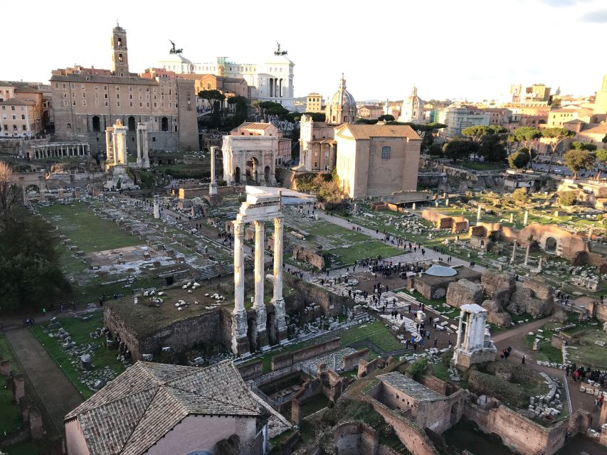 Rome: Colosseum, Roman Forum, and Palatine Hill Ancient Tour - Guides, Pacing, and What the Reviews Consistently Reward