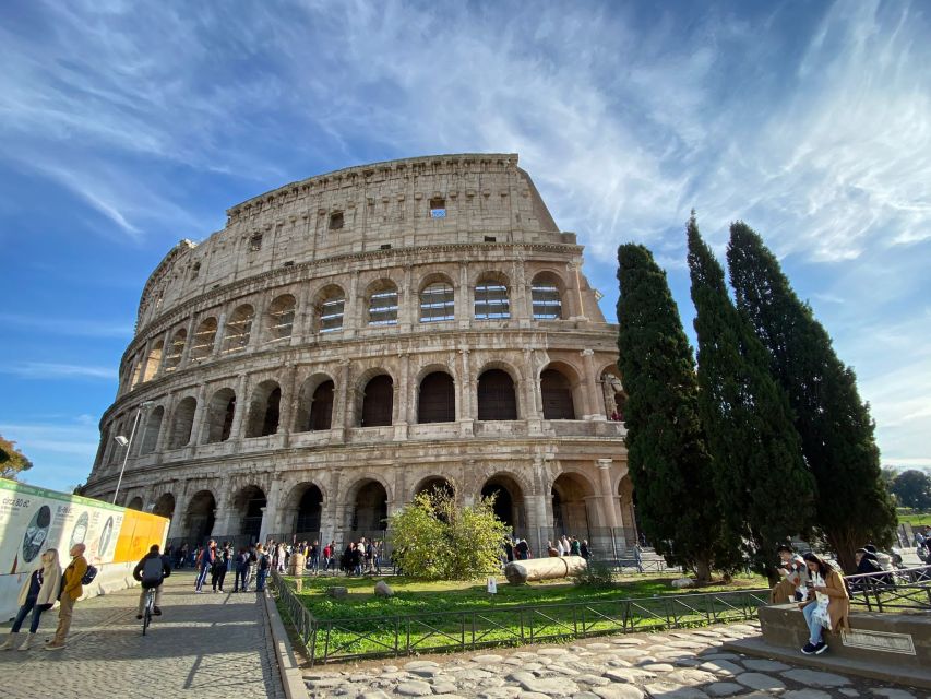 Rome: Colosseum, Roman Forum, and Palatine Hill Ancient Tour - Price and Value: What $42 Buys You in the Real World