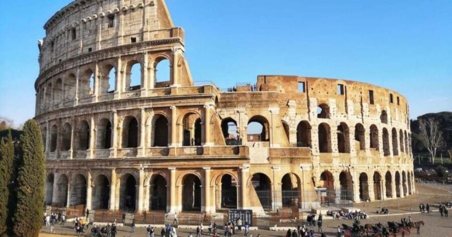 Rome: Colosseum, Roman Forum, and Palatine Hill Experience - Entering the Colosseum: What You Can See in About an Hour