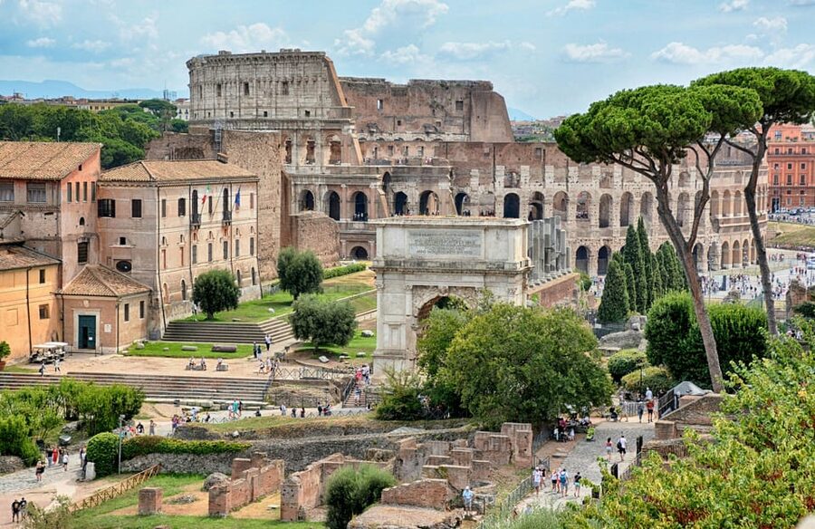 Rome: Colosseum, Roman Forum, and Palatine Hill Experience - Using the Multilingual Audio Guide and 3D Map (Without Getting Lost)