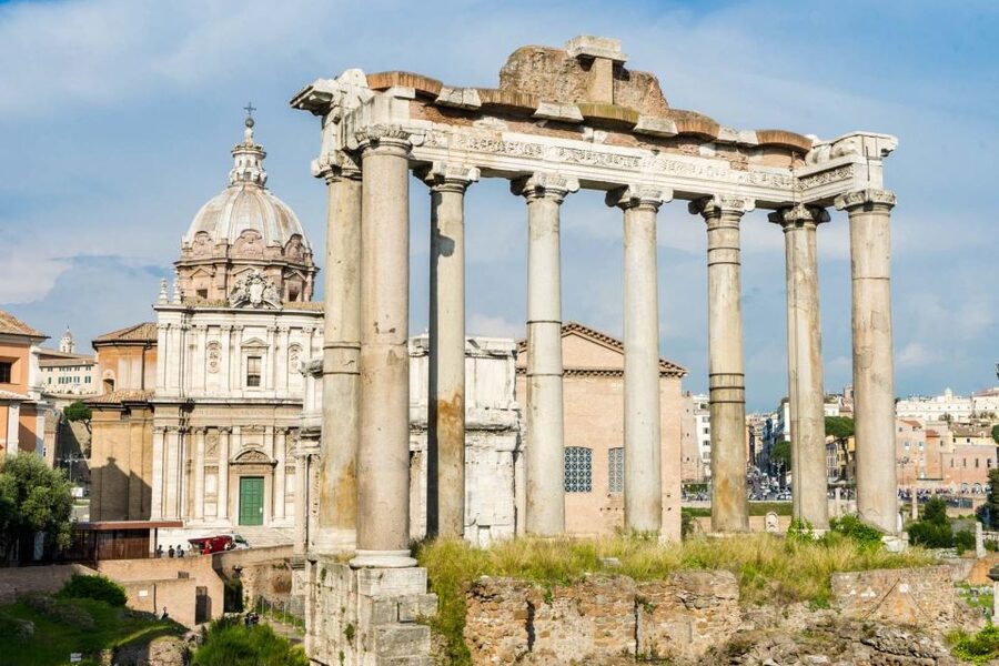 Rome: Colosseum, Roman Forum and Palatine Hill Group Tour - Palatine Hill: Where the Emperors Lived, With Serious Views