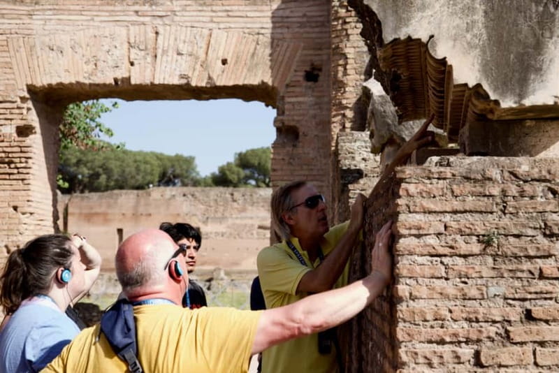 Rome: Colosseum & Roman Forum Guided Tour - Palatine Hill and the emperors’ views over Circus Maximus
