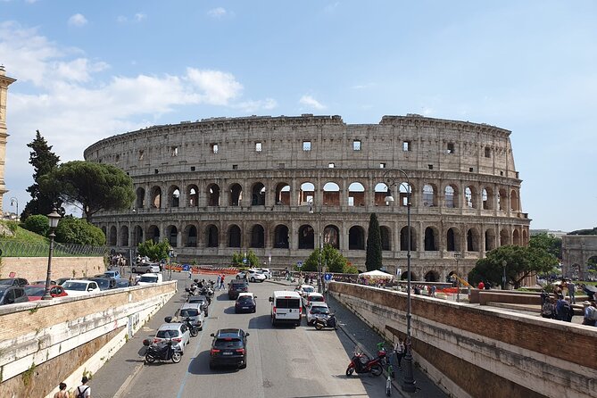 Rome: Colosseum, Roman Forum & Palatine Hill Experience - What the guided time does well once you’re inside