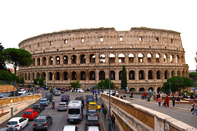 Rome: Colosseum, Roman Forum & Palatine Hill Experience - Palatine Hill: the payoff view and the oldest Roman story