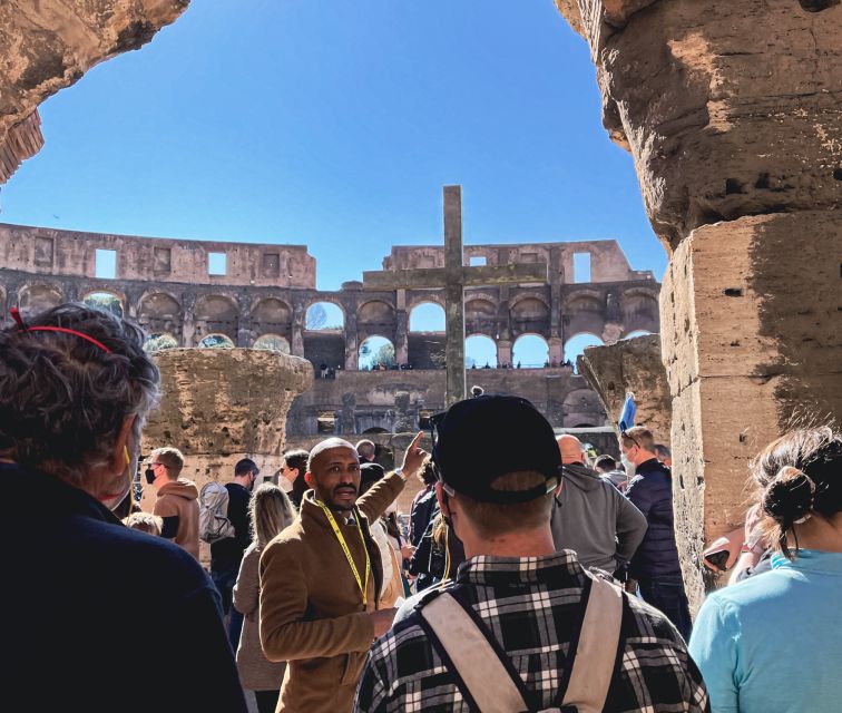 Rome: Colosseum, Roman Forum & Palatine Hill Group Tour - The Roman Forum: Politics, Ceremonies, and Regular Life