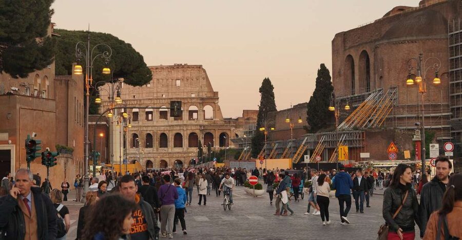 Rome: Colosseum, Roman Forum & Trajan's Market Exterior Tour - Why this 1.5-hour Colosseum, Forum, and Trajan Markets walk is a smart setup