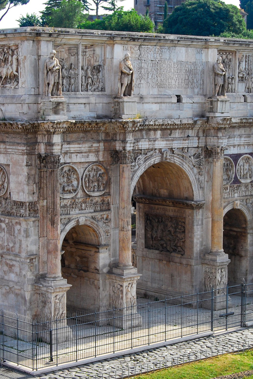 Rome: Colosseum Tour with Gladiator's Arena Option and Forum - What you need to bring, and what will slow you down