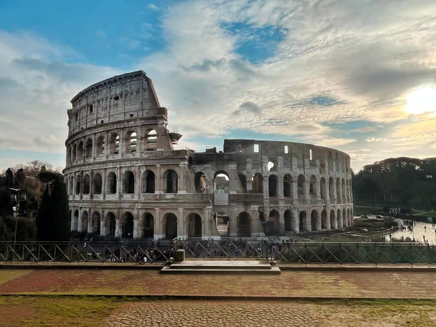 Rome: Colosseum Underground and Arena Tour - Headsets and small-group format, why it stays manageable