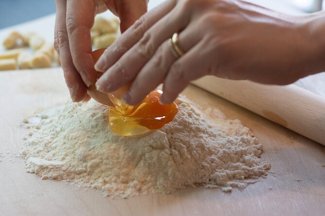 Rome Cooking Class: Fresh Pasta Two Ways & Tiramisu with wine - Key things to know before you go