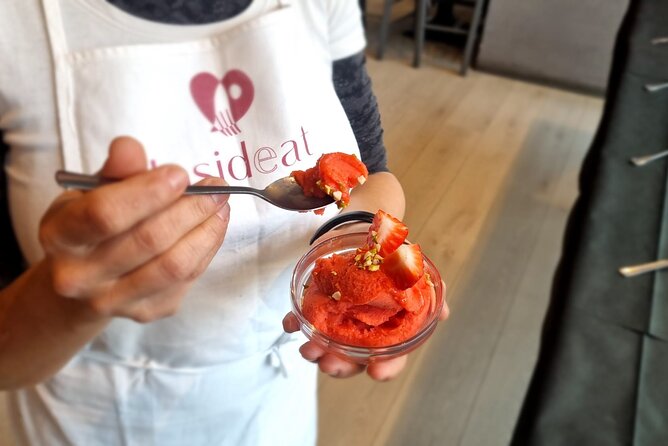 Rome Cooking Class: Gelato and Fettuccine Small Group Experience - The Welcome Bites: Coffee, Bruschetta, Then You Cook
