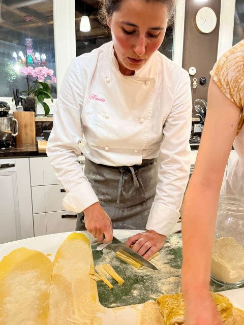 Rome - Cooking Experience in a Roman family in Trastevere - Trastevere at street-level, then into Ilaria’s kitchen world