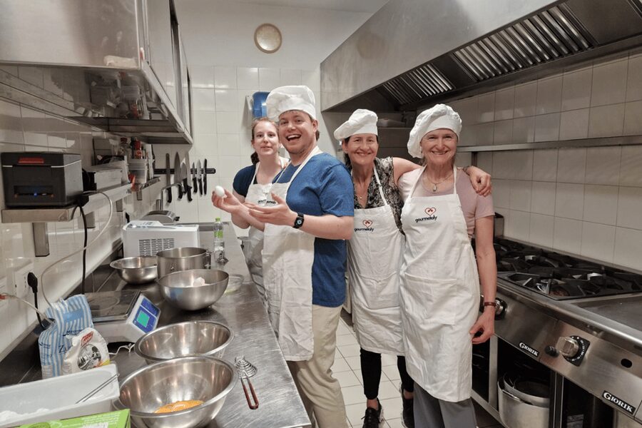 Rome cooking: Gelato & Tiramisu with savoiardi Baking class - Price and value: is $80 worth it in Rome?