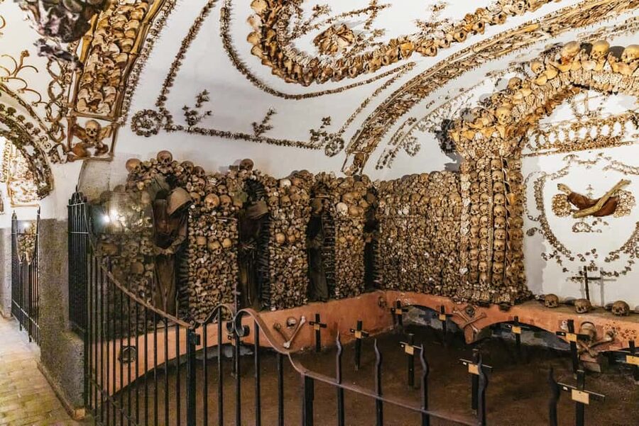 Rome: Crypts and Catacombs Underground Tour with Transfers - Coach Transfer Time: Use It for Mental Setup, Not Just Rest