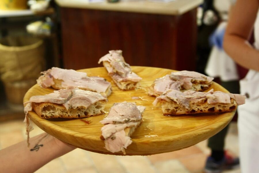 Rome: Discover Trastevere Street Food Guided Tour - The Guide Experience: Stories That Put the Food in Place