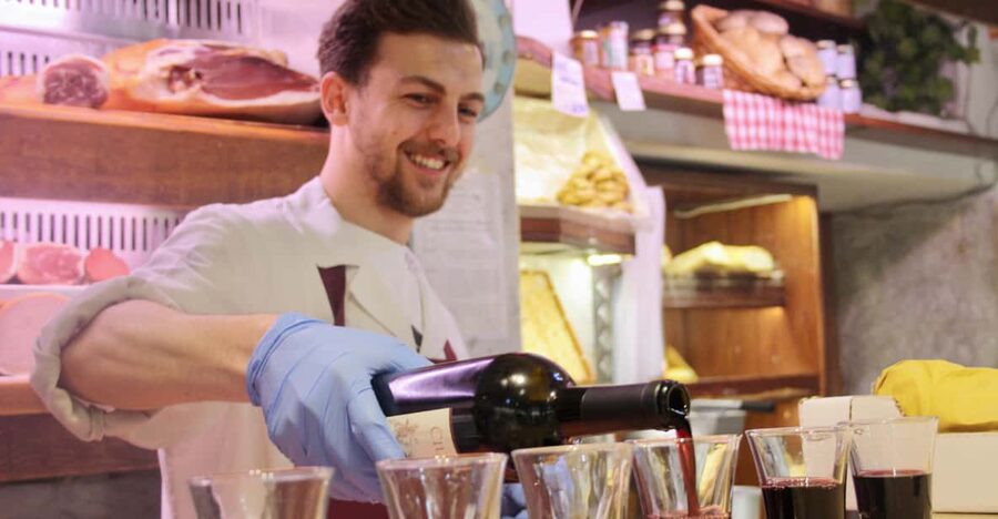 Rome: Discover Trastevere Street Food Guided Tour - Comfort, Seats, Toilets, and Dietary Reality Checks