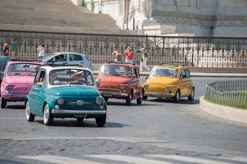 Rome Driving Tour By Vintage Fiat 500 - Following the Lungotevere: Driving Along the River Tiber