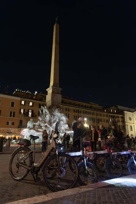 Rome: E-Bike Night Tour with Food and Wine Tasting - Vatican night run: Saint Peter’s Basilica and the feel of St. Peter’s Square