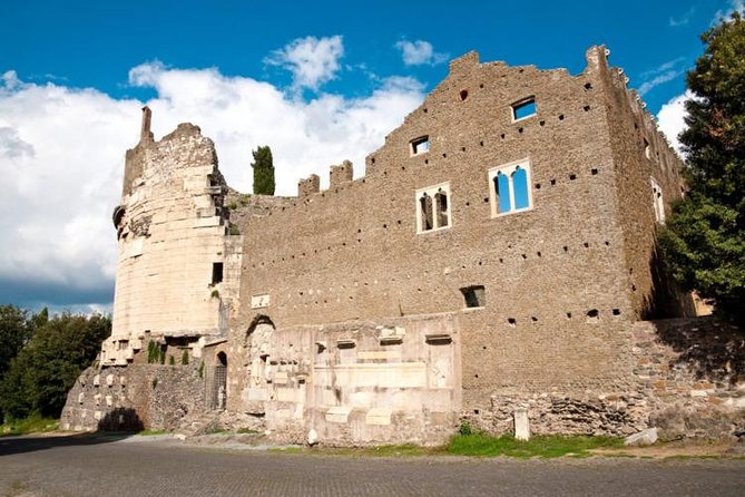 Rome E-Bike Small Group Tour of the Appian Way with Private Option - Caracalla’s Thermal Baths: a stop that makes Rome’s daily life click