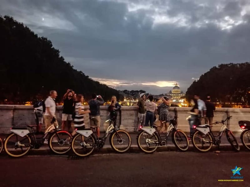Rome: E-Bike Sunset Tour with Pizza Option - Piazza Venezia to Trevi Fountain: The Rome Squares You Think You Know