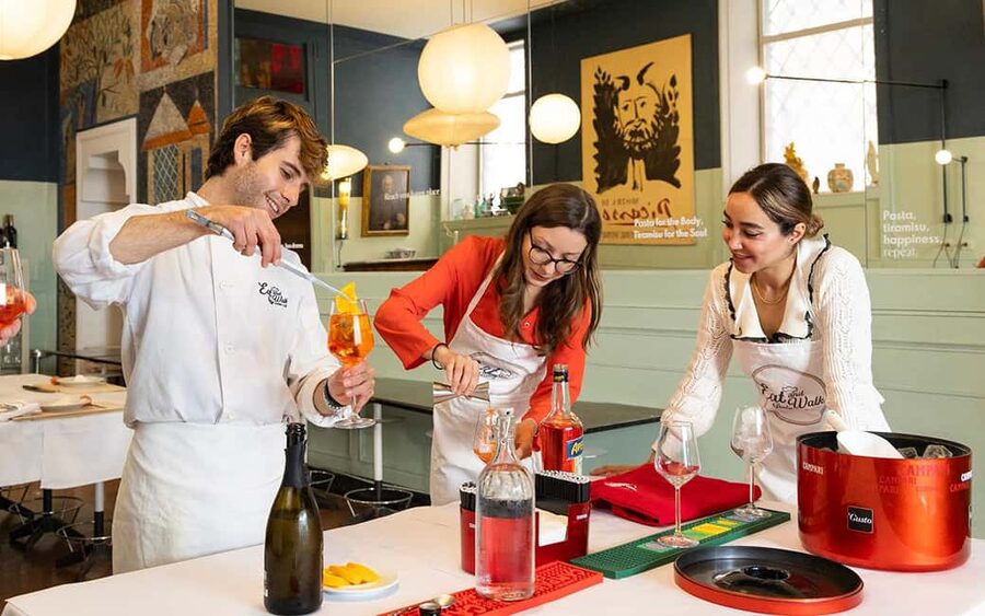 Rome: Enjoy Spritz and Pasta Making in Piazza Navona - Who this class fits best, and who might want to choose differently