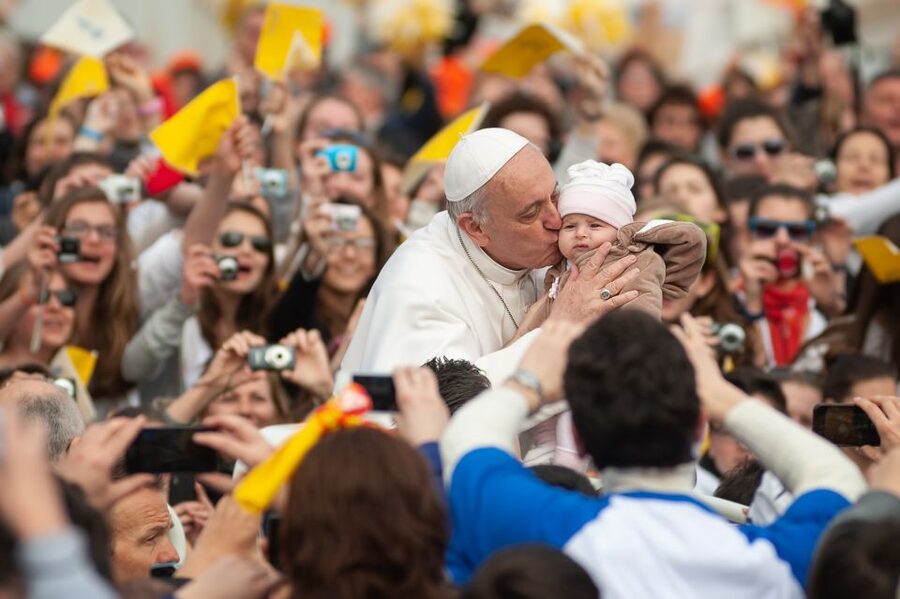 Rome: Escorted Papal Audience Experience with Entry Ticket - What could go wrong, and how to handle it smoothly