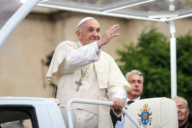 Rome: Escorted Papal Audience Experience with Entry Ticket - St. Peter’s Square walk with Bernini’s twin colonnades in the background