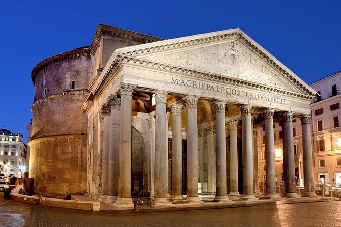 Rome Evening Panoramic Walking Tour Including Trevi Fountain and Spanish Steps - Piazza Navona’s fountains: the Baroque square that does not whisper