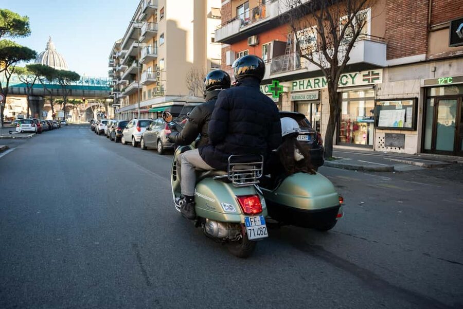Rome: Evening Vespa Sidecar City Tour - Aventine Hill and Giardino degli Aranci: Views Worth the Seat Time