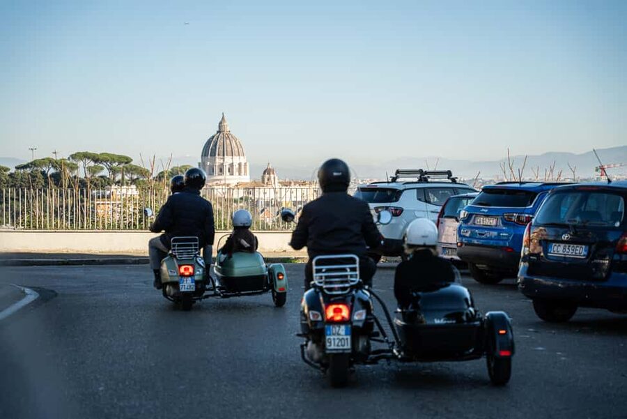 Rome: Evening Vespa Sidecar City Tour - Circus Maximus by Scooter: The Pass-By That Still Feels Like a Detour
