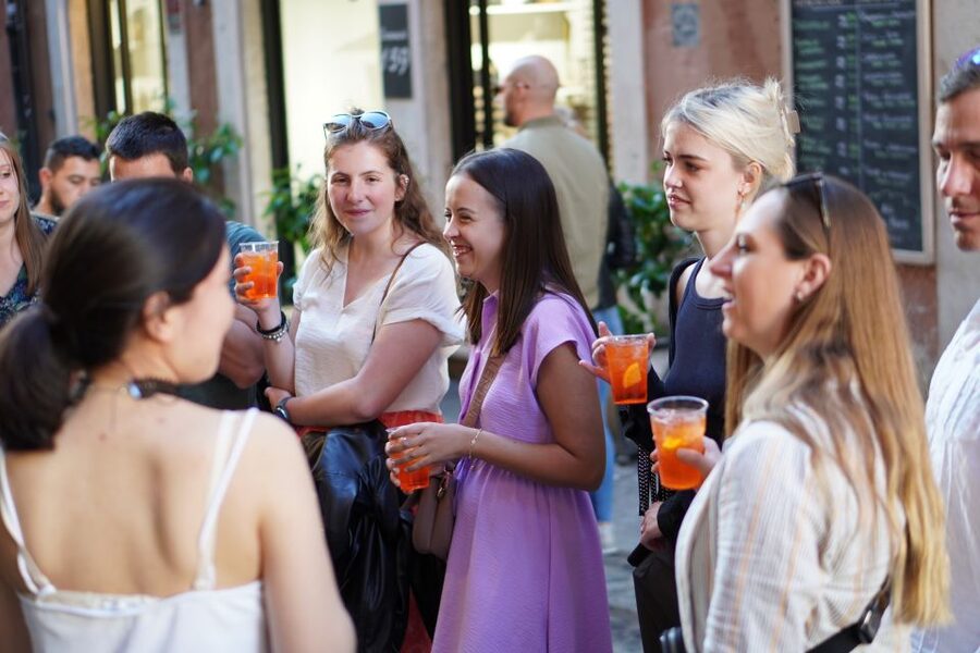 Rome: Evening Walking Tour with Cocktails and Local Guide - Price and Value: What $39.86 Buys You in Rome