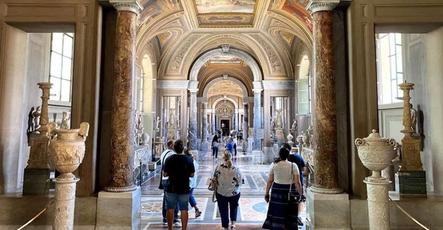 Rome: Express Early Morning Sistine Chapel Small Group Tour - The meeting point at Viale Vaticano 100, and why it reduces stress