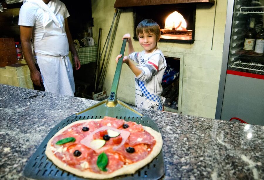 Rome: Family-Friendly Pizza Master Class - Where You’ll Do It: A Pizzeria Steps From Piazza Navona