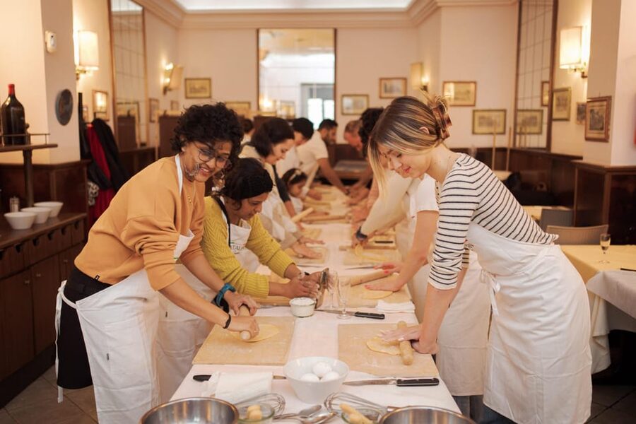 Rome: Fettuccine Pasta Cooking Class in Rome's City Center - Key points to know before you go