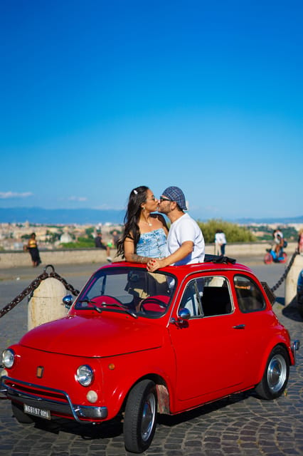Rome Fiat 500 Tour with Professional Photoshoot - Guides and Driver Teamwork on Narrow Roman Streets