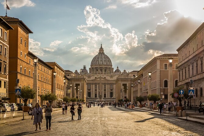 Rome Fiumicino Airport Transfer in Luxury Private Transportation - Communication that actually reduces stress
