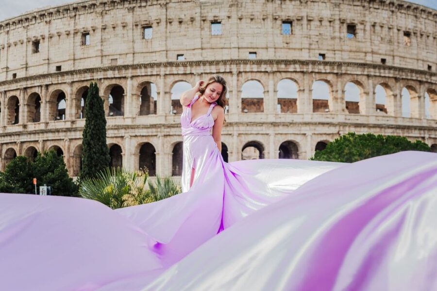 Rome: Flying Dress Professional Photoshoot - How the 45-minute Colosseum photo stop works