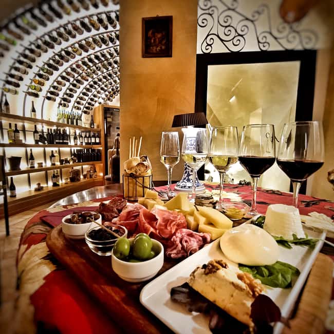 Rome: Food Tasting and Wine Pairing & Tiber River Boat Ride - The Scheduling Trick: Your Tasting Time Is Not Your Cruise Time