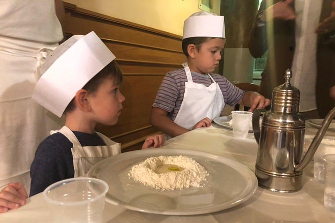 Rome For Kids: Small Group Pizza Making Class - Eating Together: Beverages, Wine, Dessert, and What Kids Get