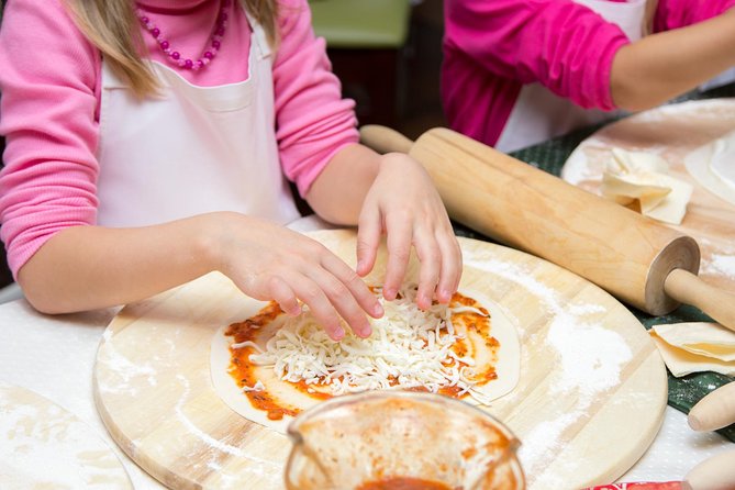 Rome For Kids: Small Group Pizza Making Class - Timing and Location Changes: Staying Flexible Without Stress