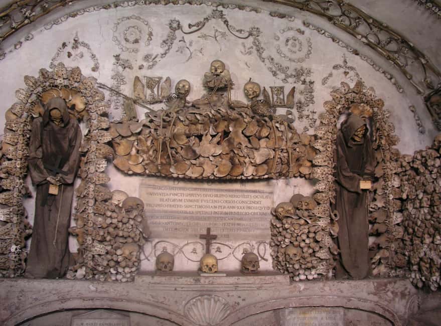 Rome: Ghosts & Bone Crypts Tours: 2 Tours, 1 Discount Ticket - How the 2 Tours Fit Together in One Dark Evening Plan